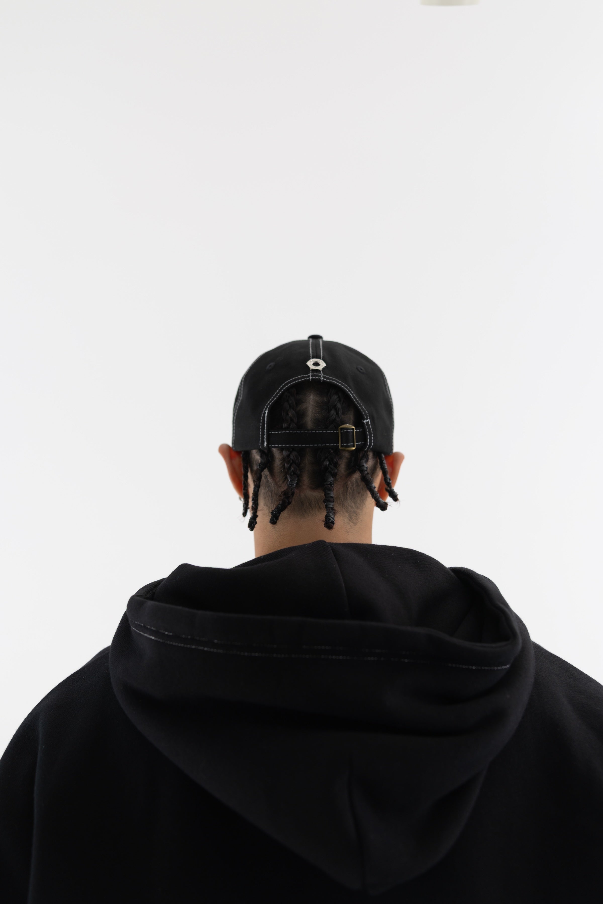 LOGO CAP